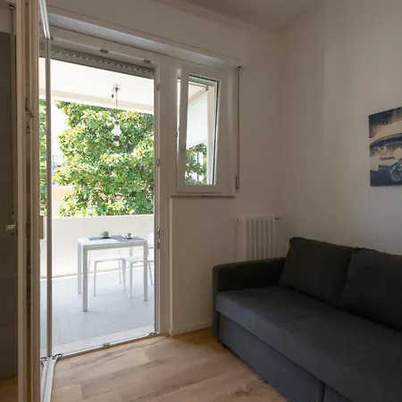 Paola Maison New Apartment! 아파트 *