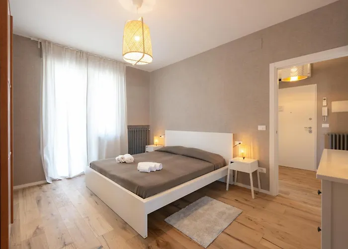 Paola Maison New Apartment! Πεσκάρα